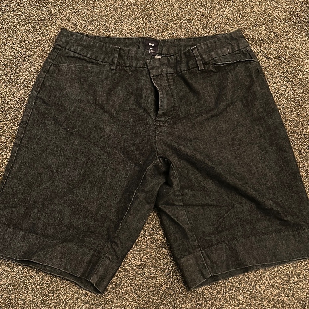 Gap Woman’s Blue Bermuda Shorts Size 12 Denim